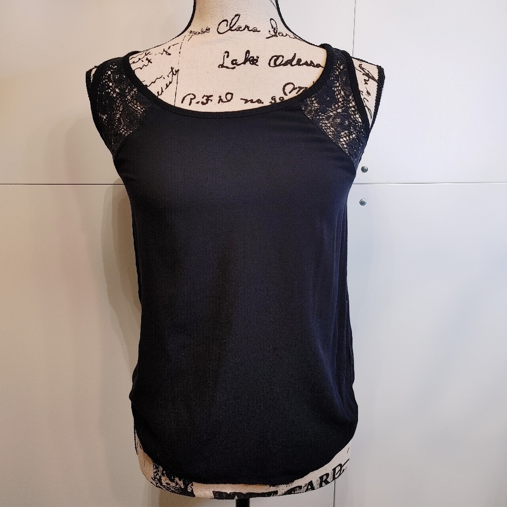 Mossimo Black Lace Shoulder Tank Top Size Small Casual Basic Layering